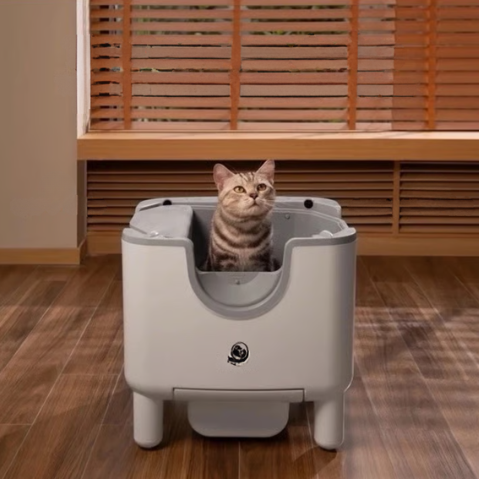 Self-Cleaning Cat Litter Box